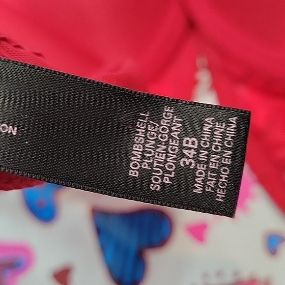 Victoria's Secret Red BOMBSHELL PLUNGE Double Bump Padded Bra - Picture 7 of 10